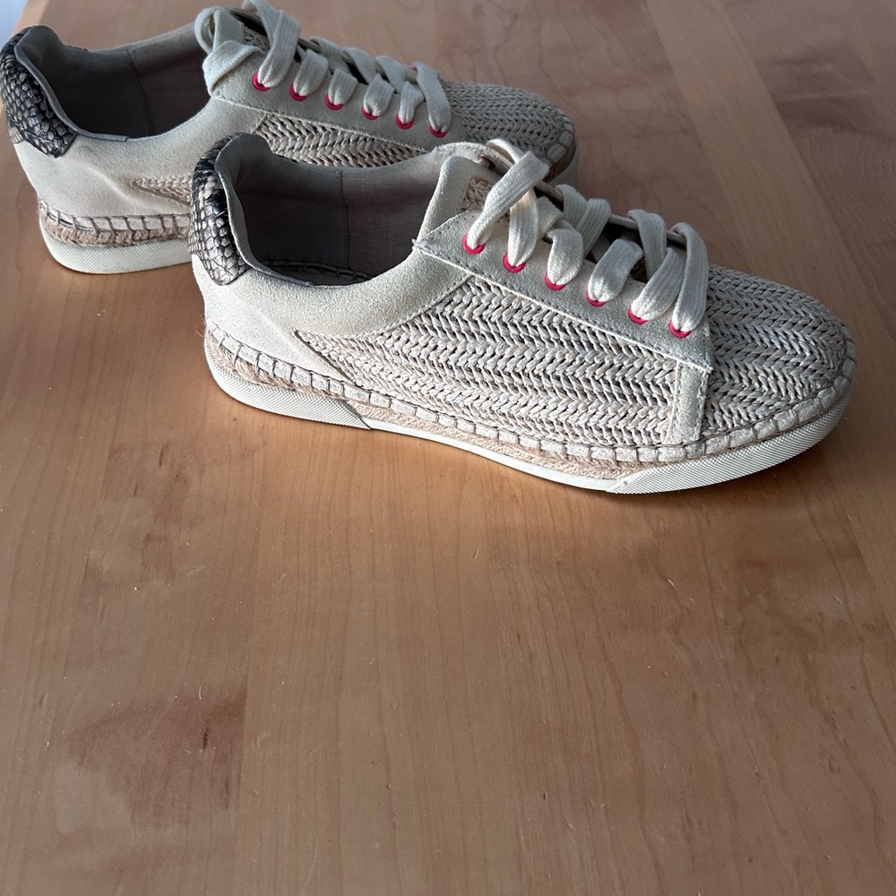 Dolce Vita off white Woven Sneakers